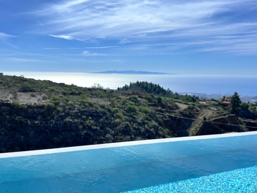Studio Ocean View with Terrace & Private Pool - Image 1