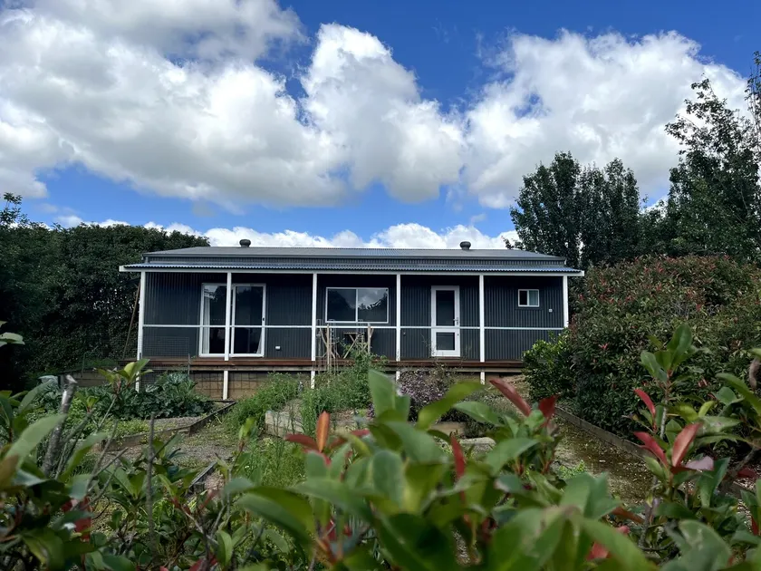Eltham Park Cottage - Image 1