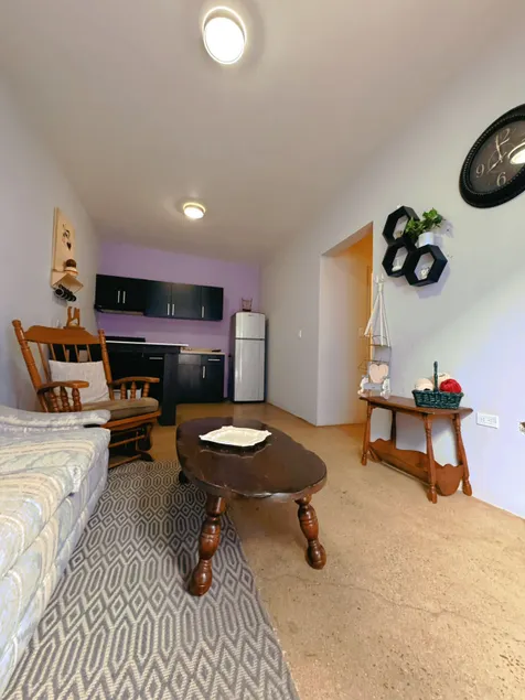 Private space near the beach - Image 1