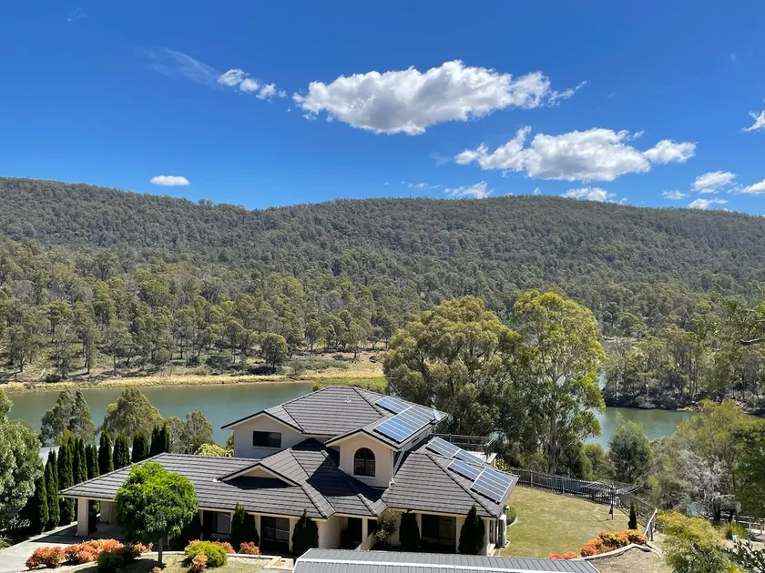 Lakeside Living Blackstone Heights - Image 1
