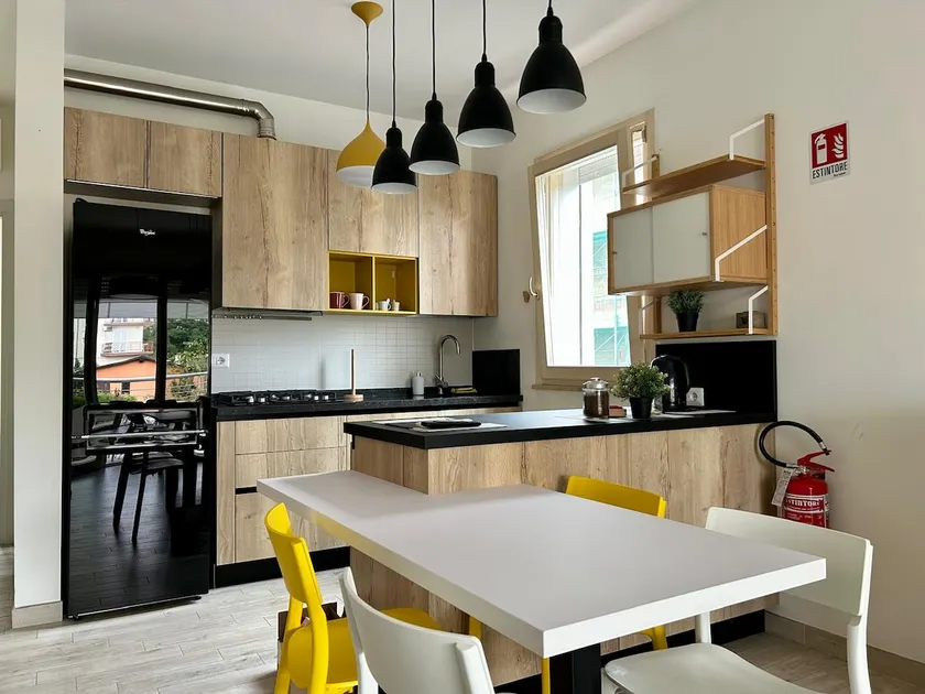 8380 Lory's House - Image 1