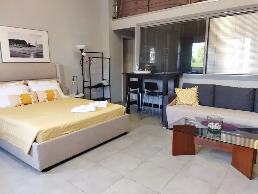 Harmonious Apartment | Close to the airport - Image 1