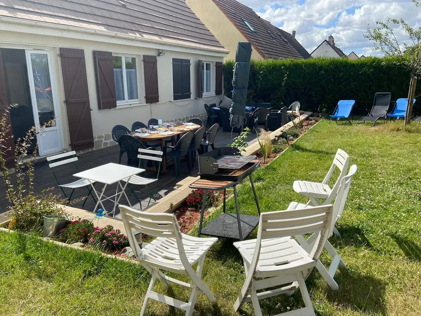 House with terrace and garden: L'Eure tranquille - Image 1