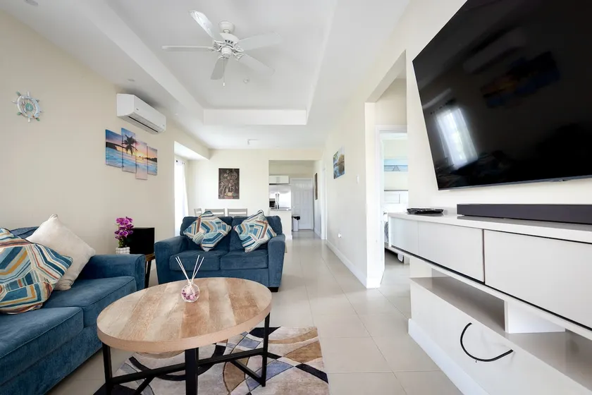 Cozy 3BR Villa + Pool | Between MoBay & Negril - Image 1