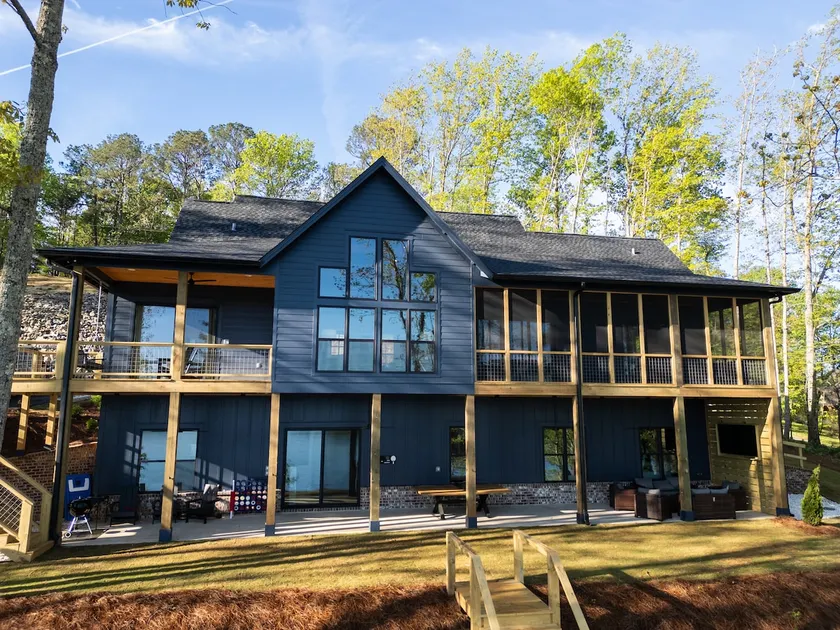 Lake Martin's BEST Group Lake House! - Image 1