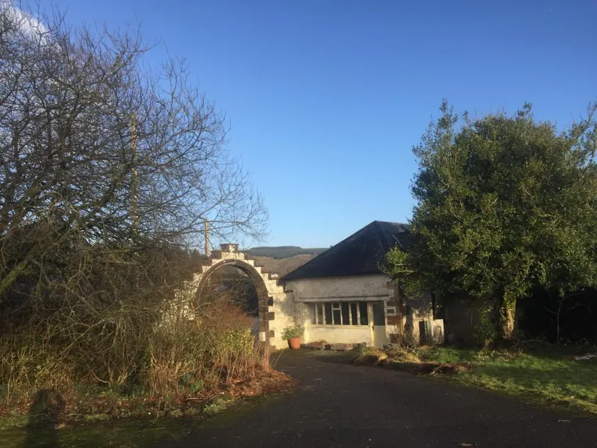 Holly Lodge, Gilchristland Organic Farm cottage - Image 1