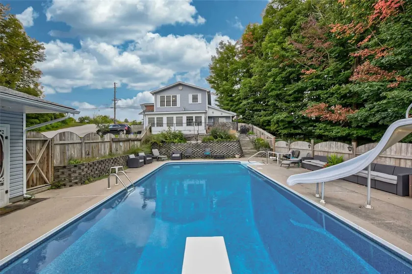 Discovery Retreat: Hot Tub, Firepit, Game Room - Image 1