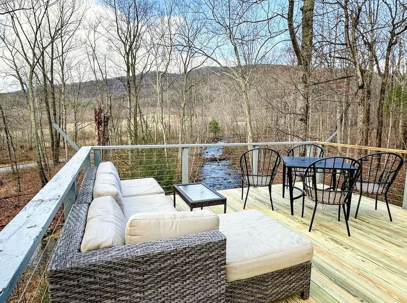 River Front Mountain Views (Old Rag, SNP) - Image 1