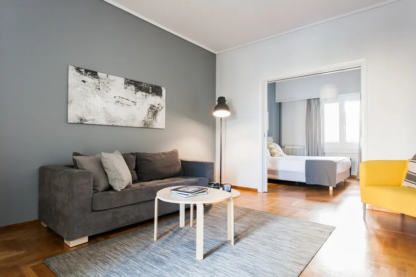 Explore Athens from a Bright and Spacious Apartment in Plaka - Image 1