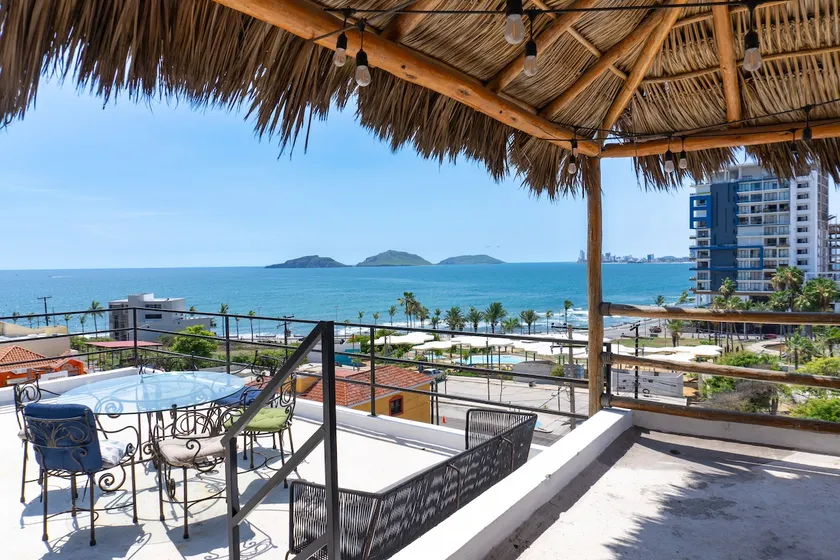 Modern duplex steps from the Malecon & Olas Altas - Image 1