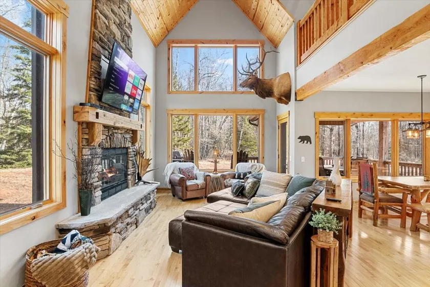 Luxury Lodge HUMM Sauna/Gm-Rm/Atv/Hiking/Firepit - Image 1
