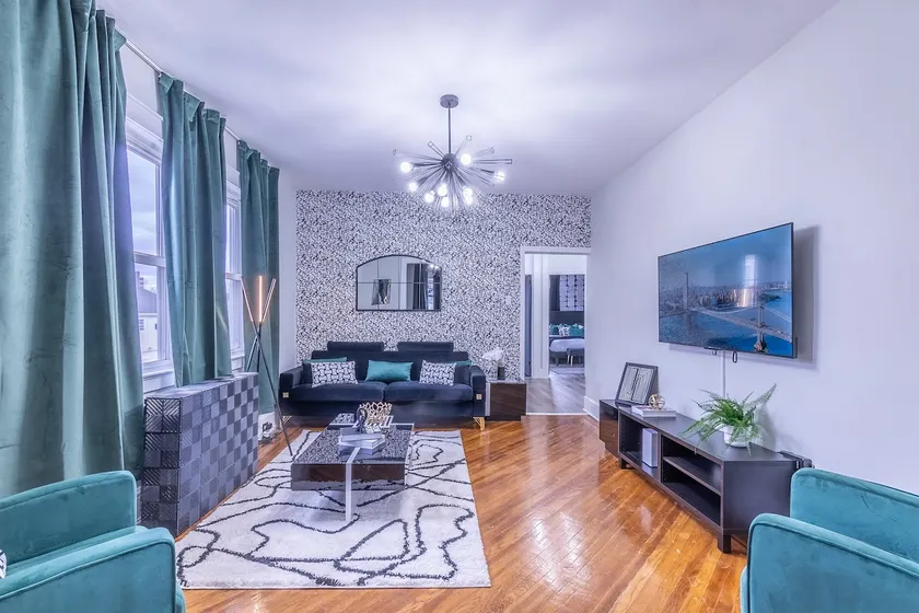 20% OFF Newark 3BR Near EWR, NYC, MetLife&Am-Dream - Image 1