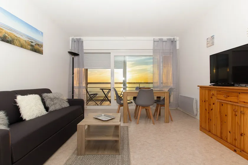 Studio-Alcove with parking space - Image 1