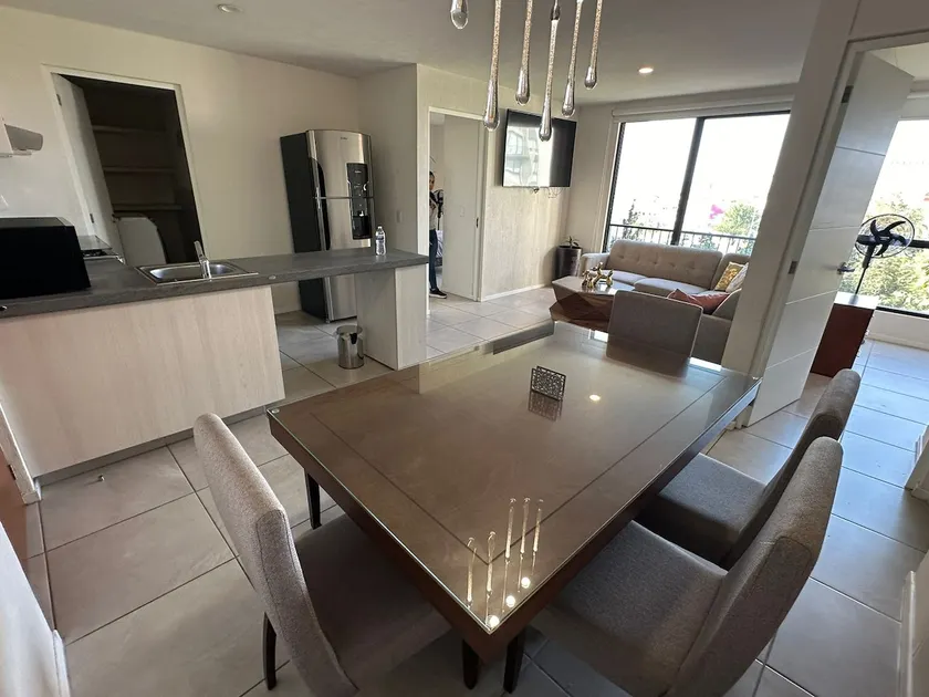 ”Ideal stay: Arena GDL & Zoo 5 minutes away” - Image 1
