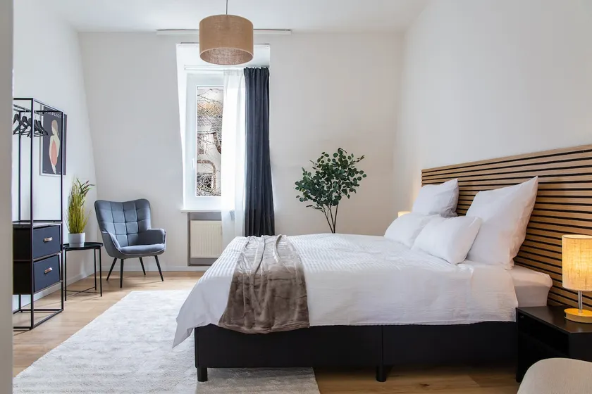 stayVision - 1 bedroom - 4 guests - top Wi-Fi - Image 1
