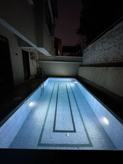 Sun and shine with Jacuzzi by VG - Image 1