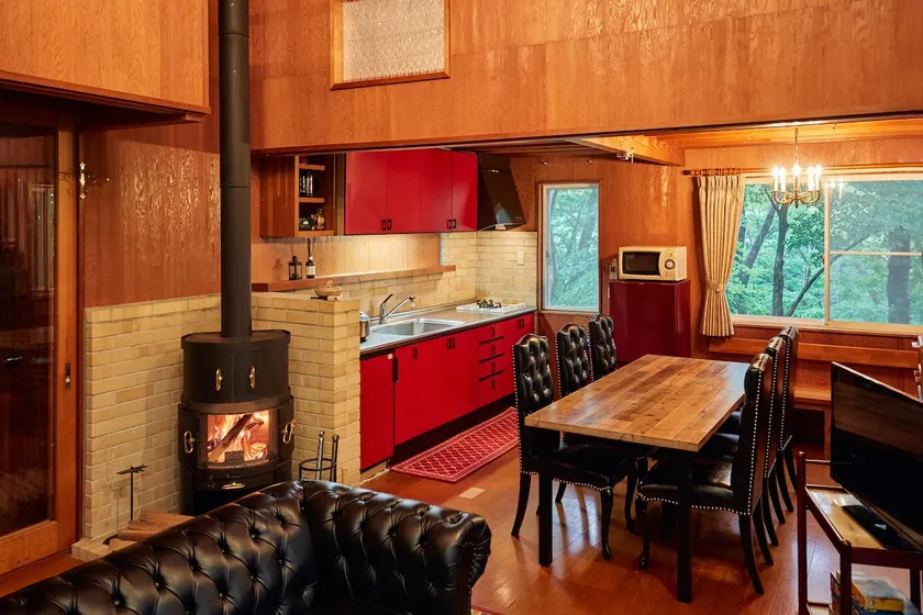 Quiet Forest Villa, Free firewood, nearby ranch - Image 1