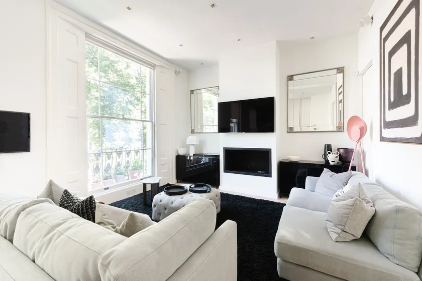 Calm Diva 2 Bedroom apartment in Notting Hill - Image 1
