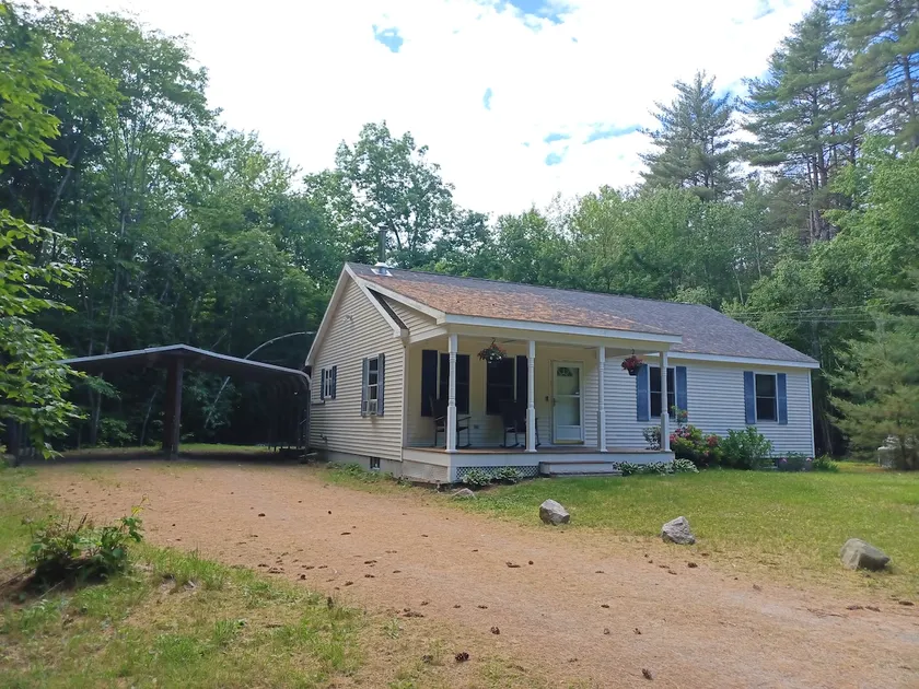 Wooded Hideaway w/ Province Lake Access - Image 1