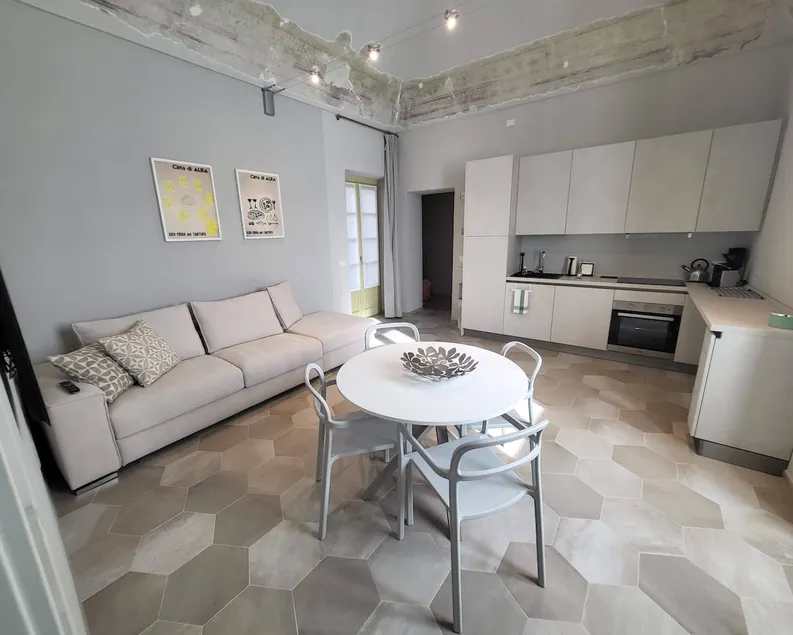 Apartment Pertinace Old Town Alba - Image 1