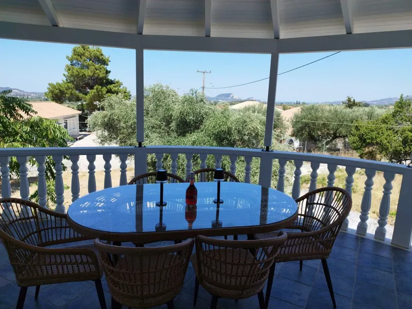 Villa Kyvetos at Macherado - Image 1