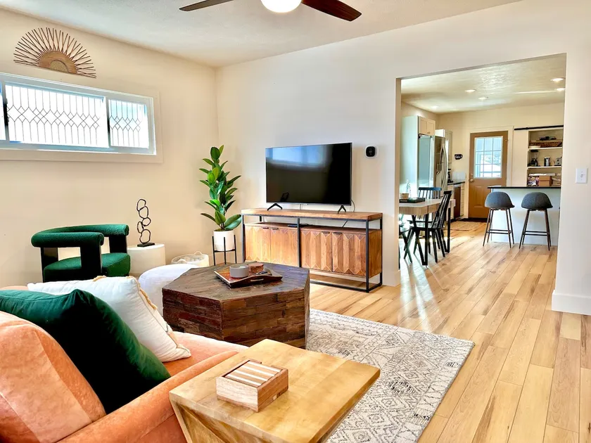 Sassy's House in Muskegon, Michigan - Image 1