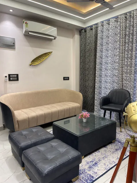 Luxury 2bhk Airbnb Apartment - Image 1