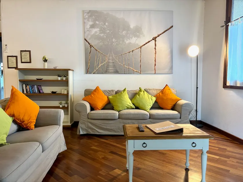 Large apartment next to the beach, garden+parking - Image 1