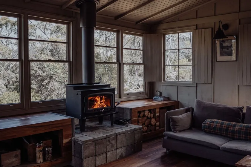 Off-grid cabin | Lake views, Deep bath + Fireplace - Image 1