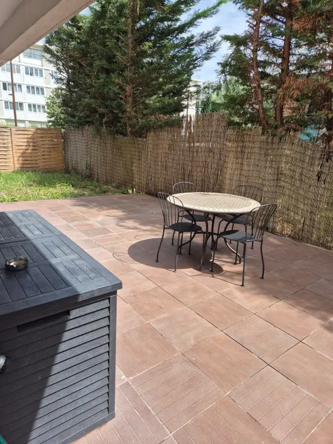 Large 2-room with garden + parking near Paris and Orly - Image 1