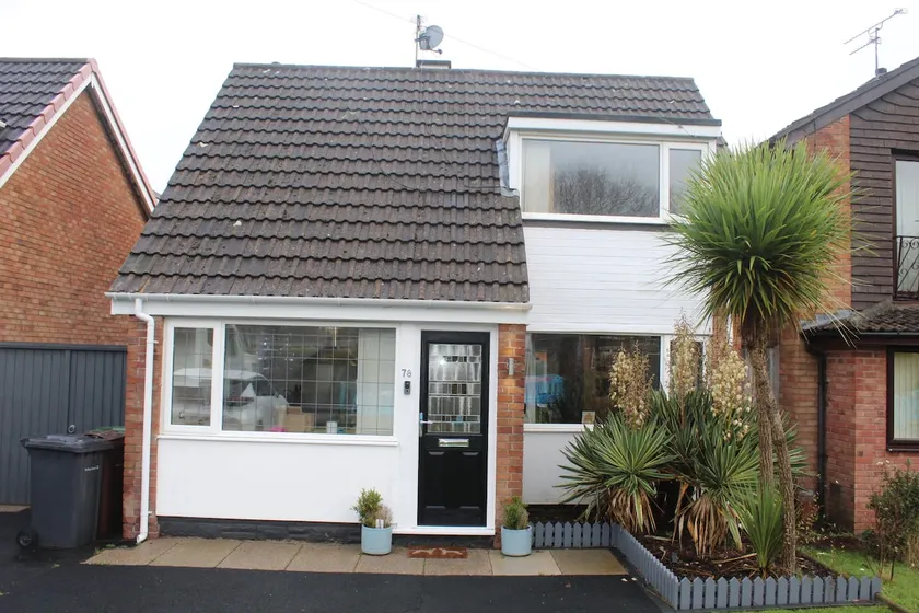 Formby home close to beach - Image 1
