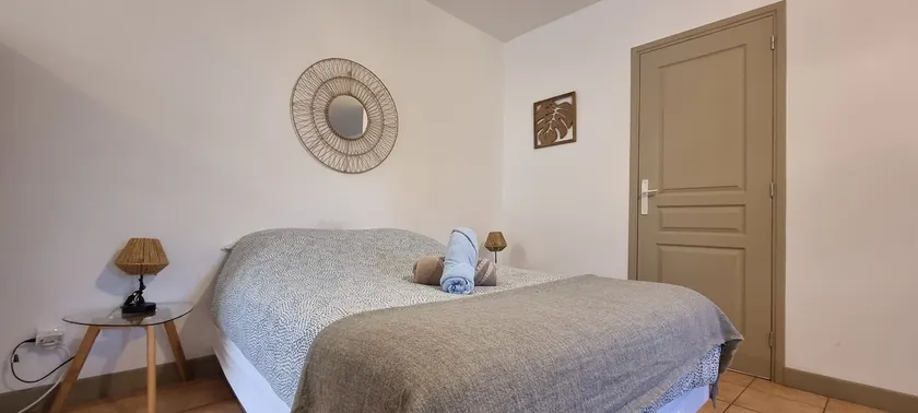 Eden, ground floor, secured parking, renovated, Cité Congrès, 28 m² - Image 1