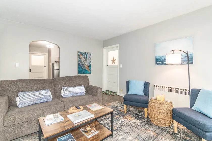 Beach View Suite #8 - Image 1