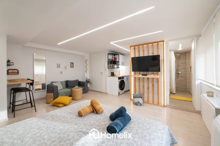 roomaki - New studio in the center with parking - Image 1