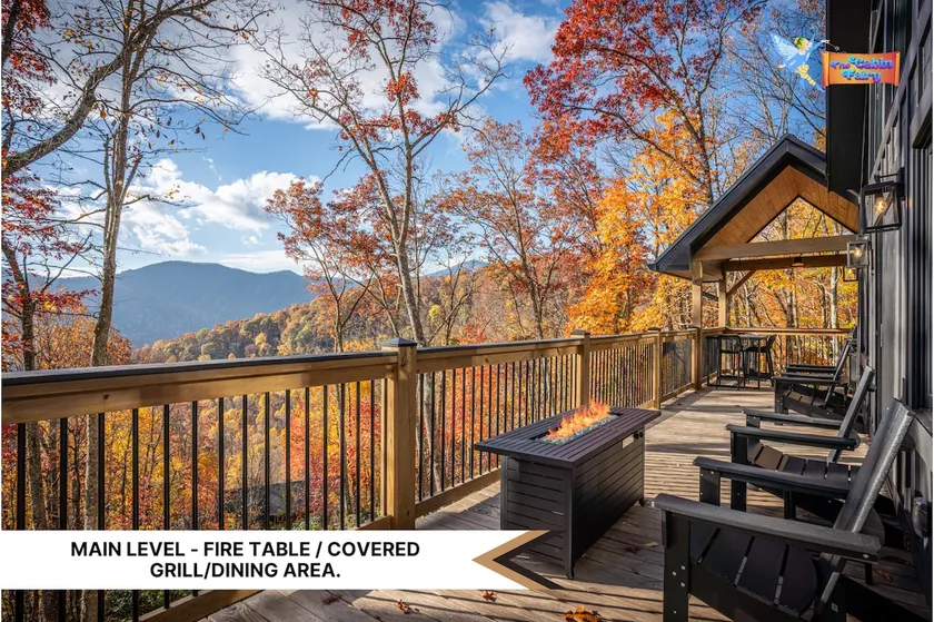 The Overlook/Gorgeous Views/Hot Tub/Game Room/Bar - Image 1
