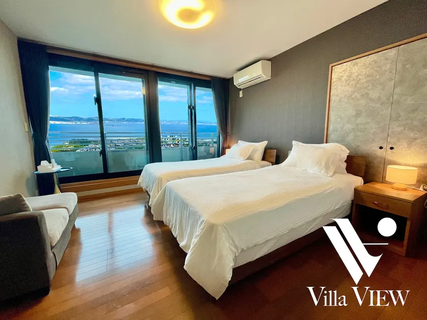 Villa VIEW, a private villa with a spectacular view overlooking the sea of Okinawa - Image 1