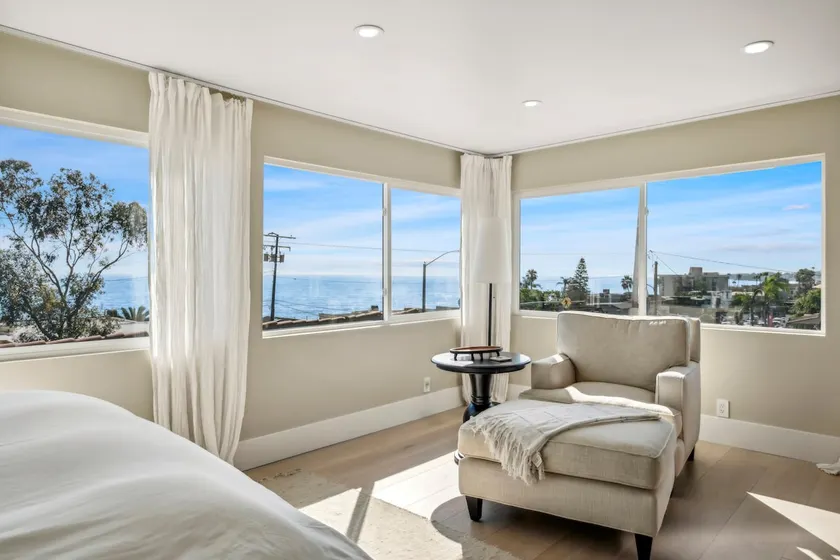 Bellissima By the Sea: Best Location & Views - Image 1