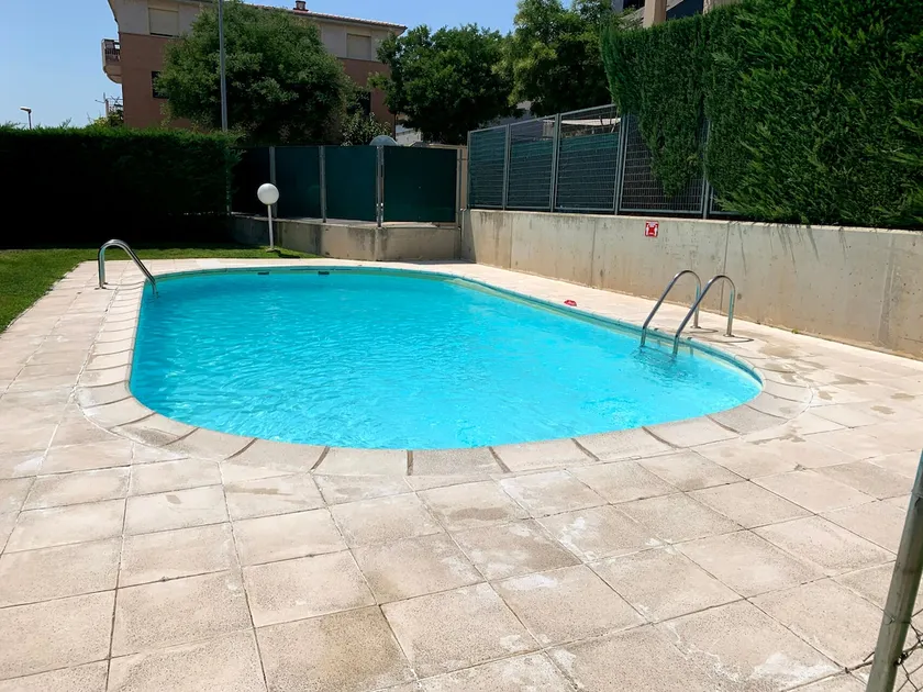 Views of the Tormes River, Huerta, and Otea. Pool until 9/15 - Image 1