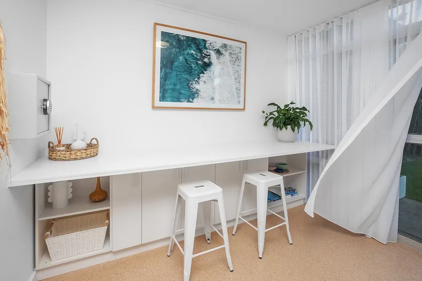 One Mile Studio - 70s style ocean escape - Image 1