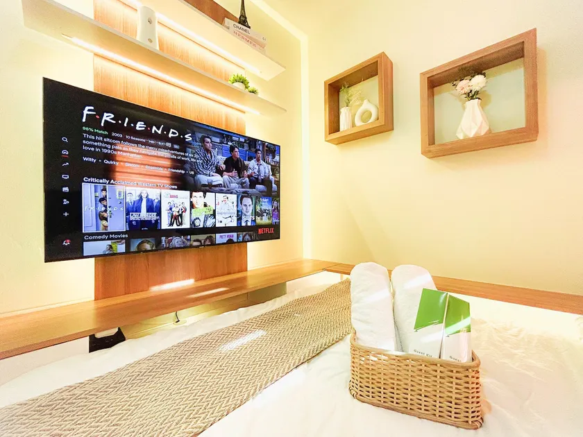 1BR Santolan Pasig | 200mbps WIFI Netflix Disney+ - Image 1