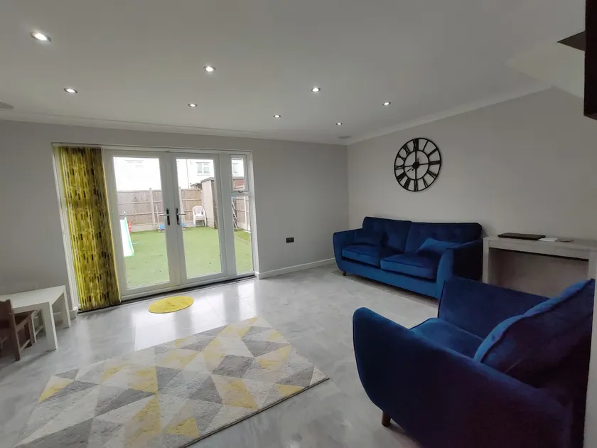 Elegant 3-Bedroom Home, sleeps up to 5 guest. - Image 1