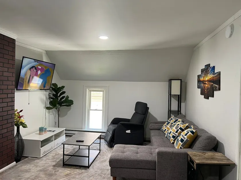 upper one-bedroom apto - #2 - Image 1