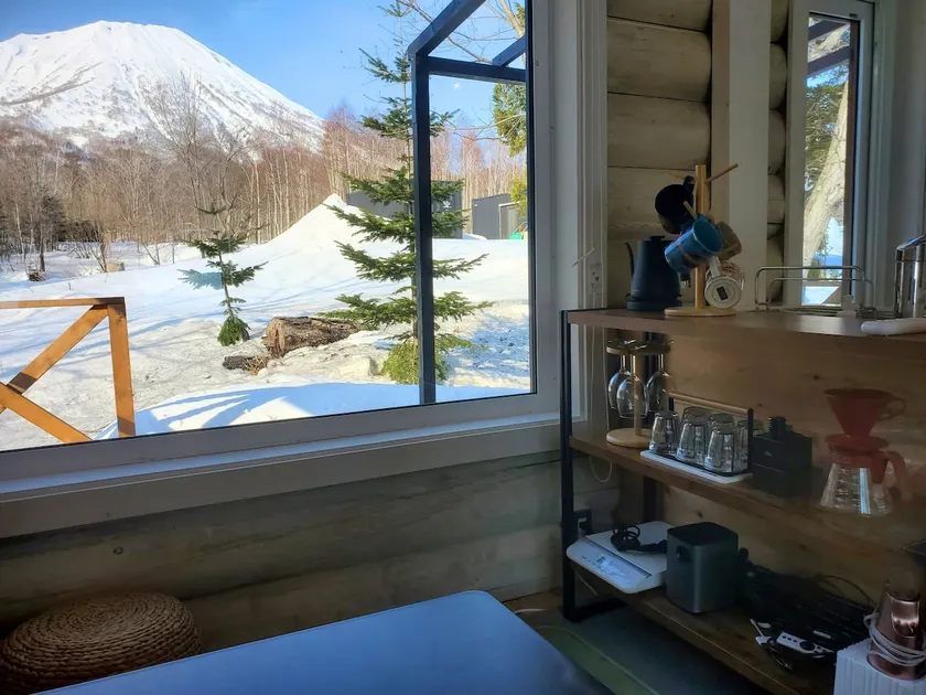 Log Cottage with Mt. Yotei Views - Image 1