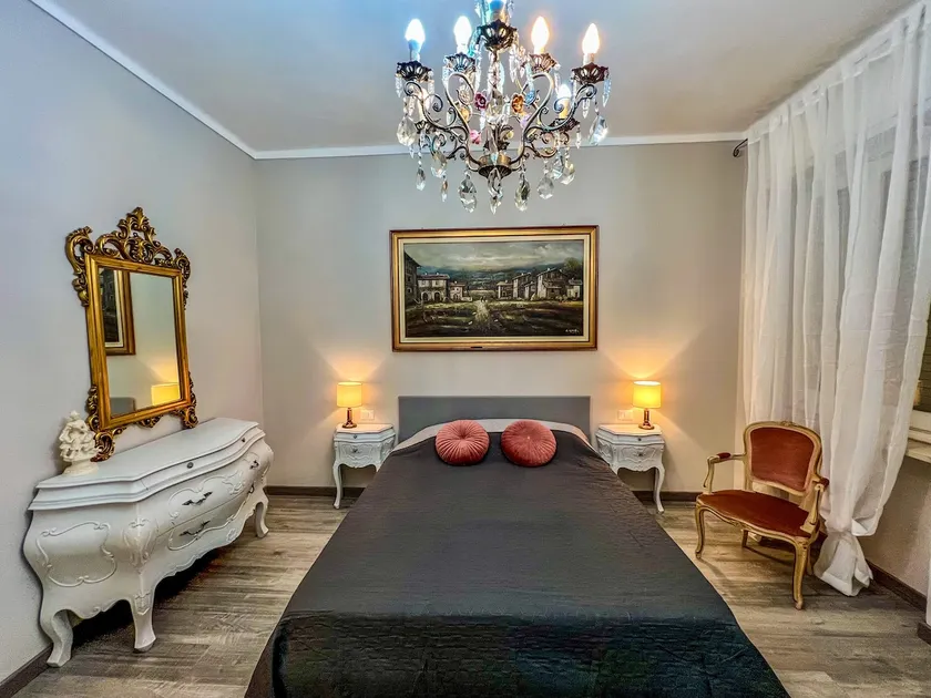 La Casa Bianca - Image 1