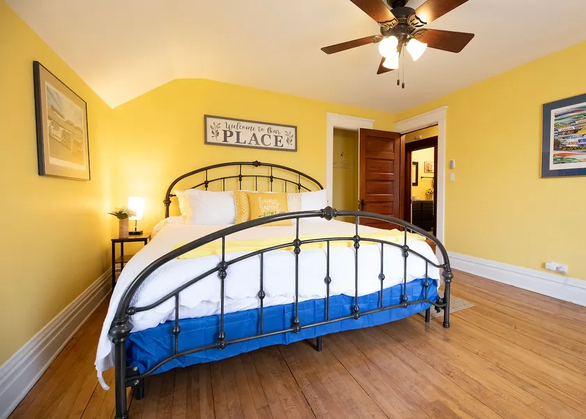 Sleeps 8, Pet Friendly, Fenced in Yard, GAME ROOM! - Image 1