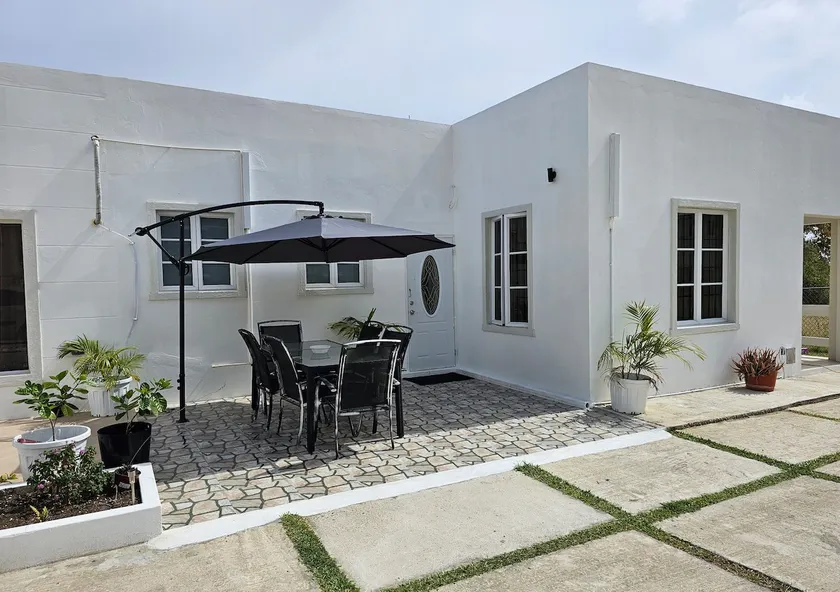 Ixora - Image 1