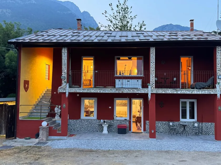 Dimora Vaudano Two apartments - Image 1
