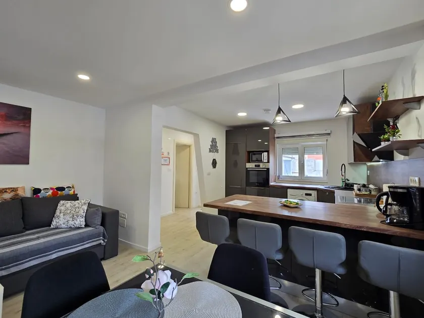 Pearl Apartment - Image 1