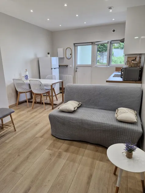 ღ Renovated cocoon near Disney ღ - Image 1