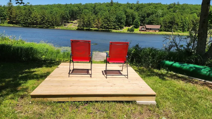 Lakefront • Hot tub • Kayak • Firepit • Fish • Ski - Image 1